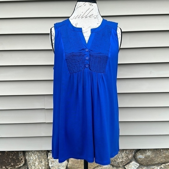 Cable & gauge Angelfish Blue Sleeveless Pleat Front Blouse - Picture 1 of 13